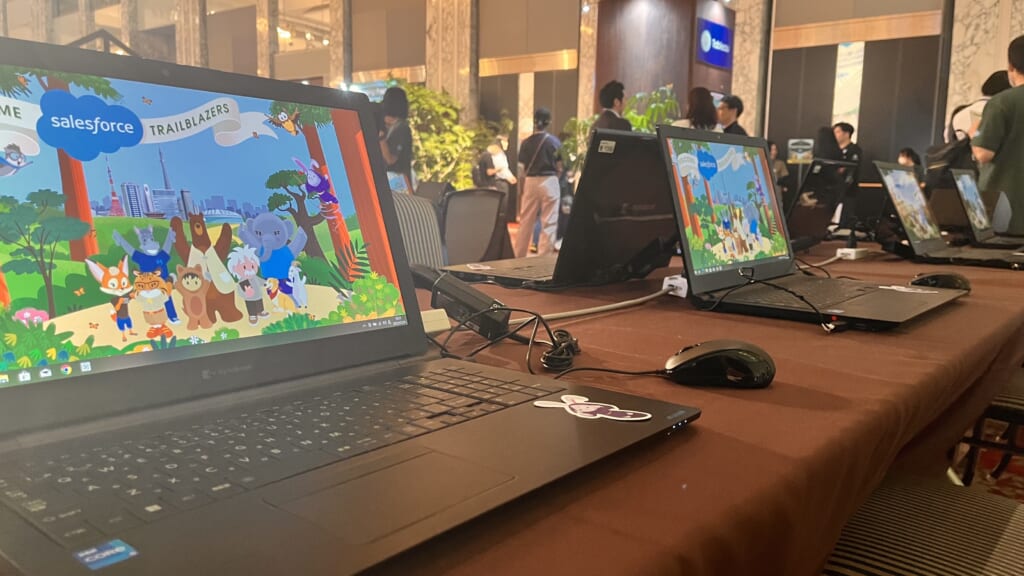用意されたPCを使います